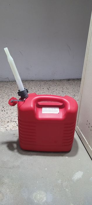 Vendo Jarrican com muito pouco uso