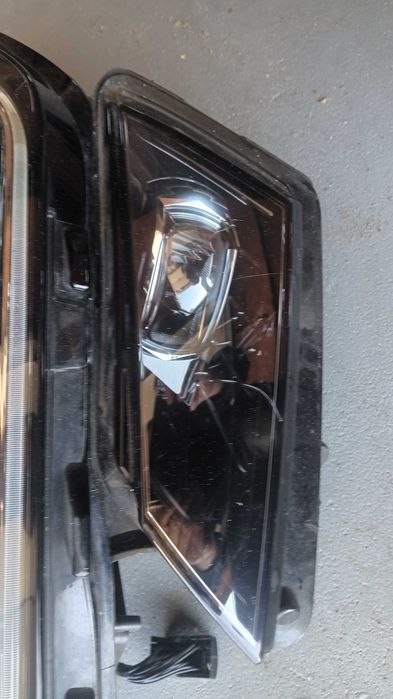 Lampy przednie skoda kodiaq lewa prawa full led