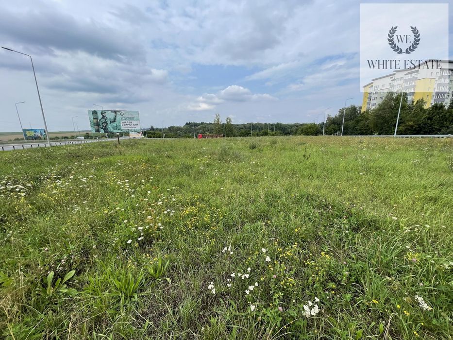 Продаж комерційної земельної ділянки