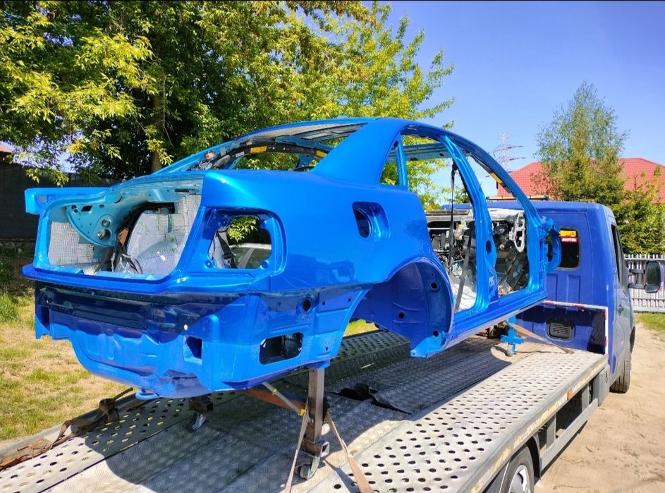 Pomoc Drogowa 24H Laweta Holowanie Transport Białystok Podlaskie Tanio