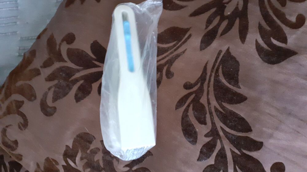 Tupperware wysuwany pędzel silikonowy