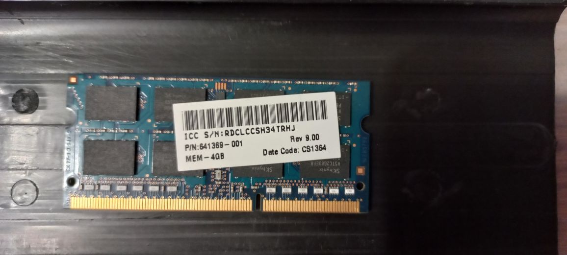 Оперативная память DDR3L на 4Gb 1600 SK hynix для ноутбука