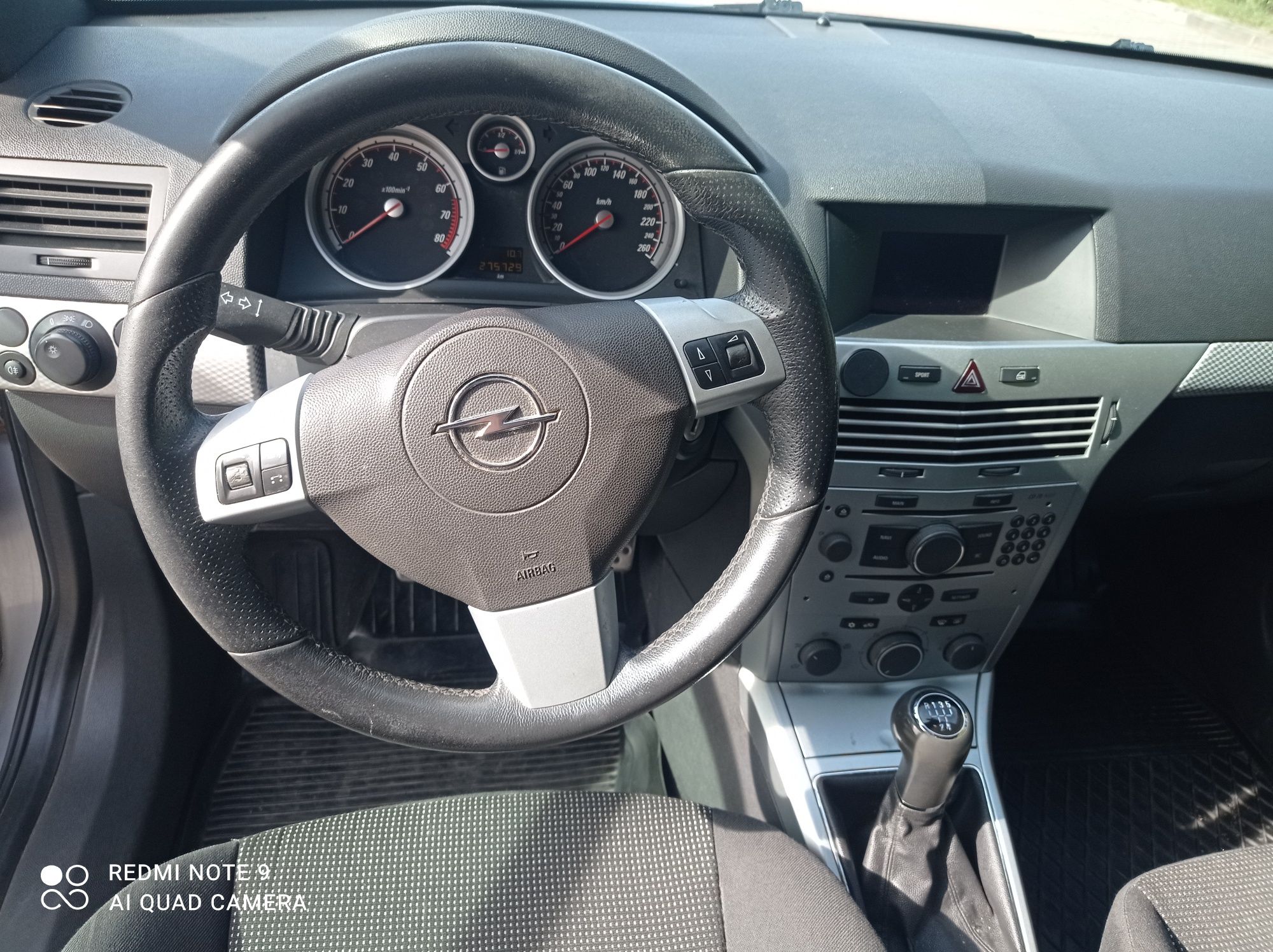 Opel Astra GTC OPC 1,6 b+LPG klima tryb sport tempomat