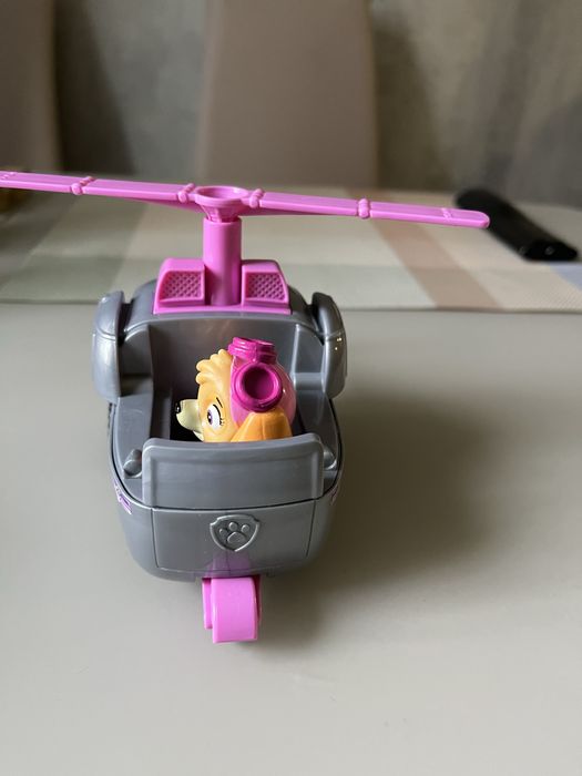 Щінячий патруль Скай