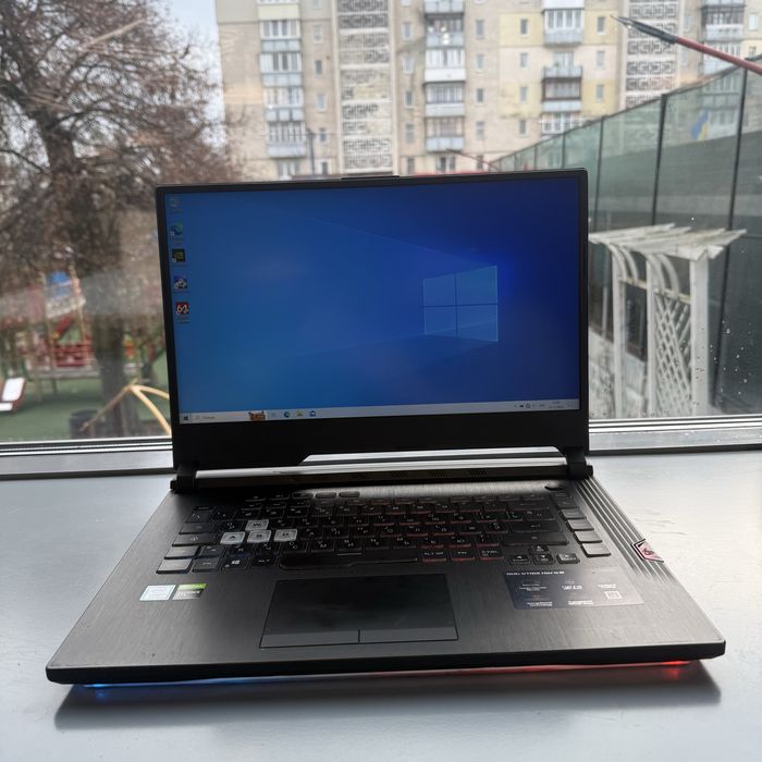 Ноутбук Asus Rog Strix