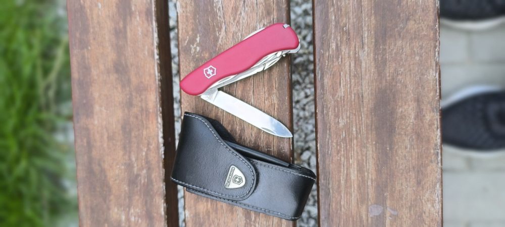 Scyzoryk Victorinox Work Champ + etui