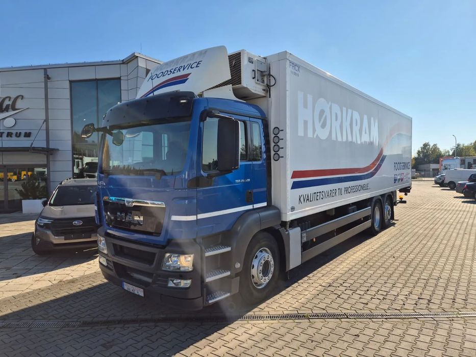 MAN TGS 26.320 / NAJLEPSZA OFERTA 3 OSIOWEJ CHŁODNI / E5 / FRIGOBLOCK 4 / SILNIK D20 - NAJLEPSZY!  Najtańsze w Europie! 24 EP,1 wł, Serwisowany, Bezwypadkowy, 3 Komory