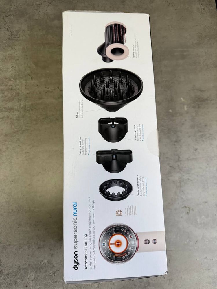 Фен Dyson supersonic nural оригинал