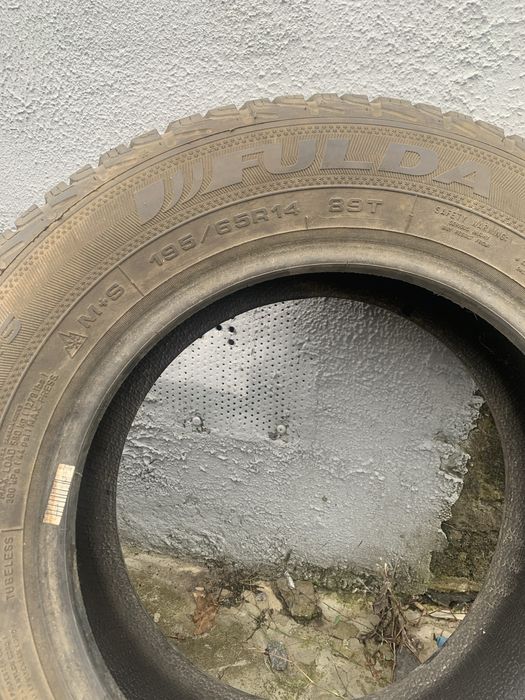 Колеса з покришками