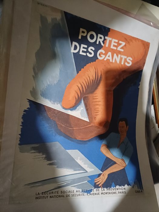 Cartazes de publicidade