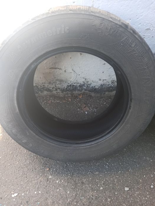 Kumho 235/65 R17 б/в зима