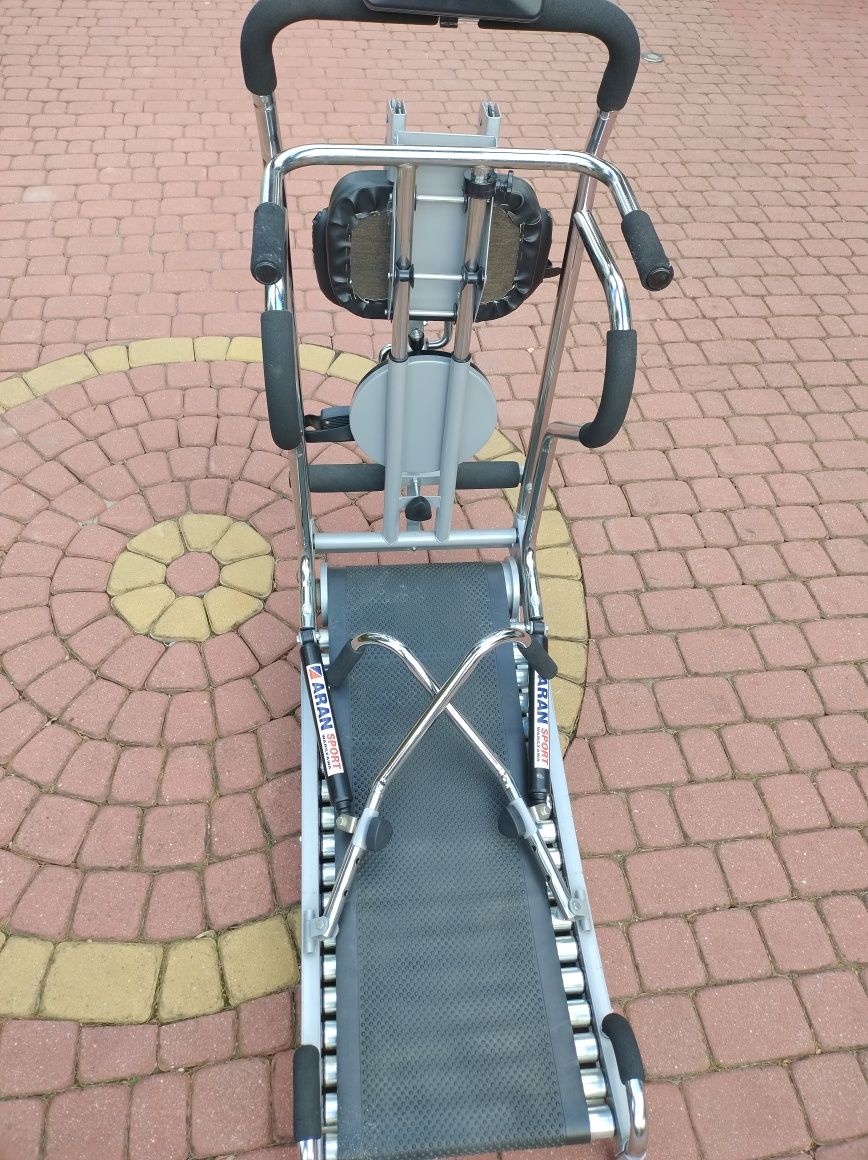 Przyrząd rehabilitacyjny, bieżnia, rowerek, wiosła, twister 4w1