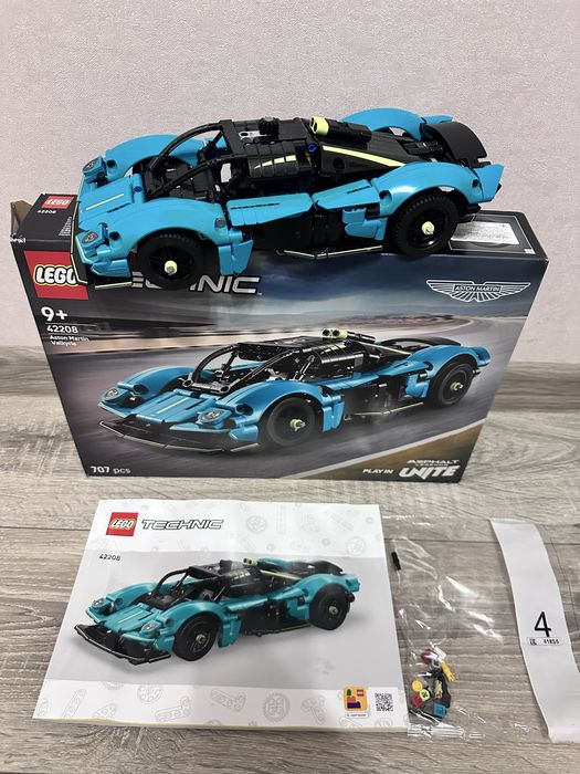 Продам б/в набір Lego technic 42208