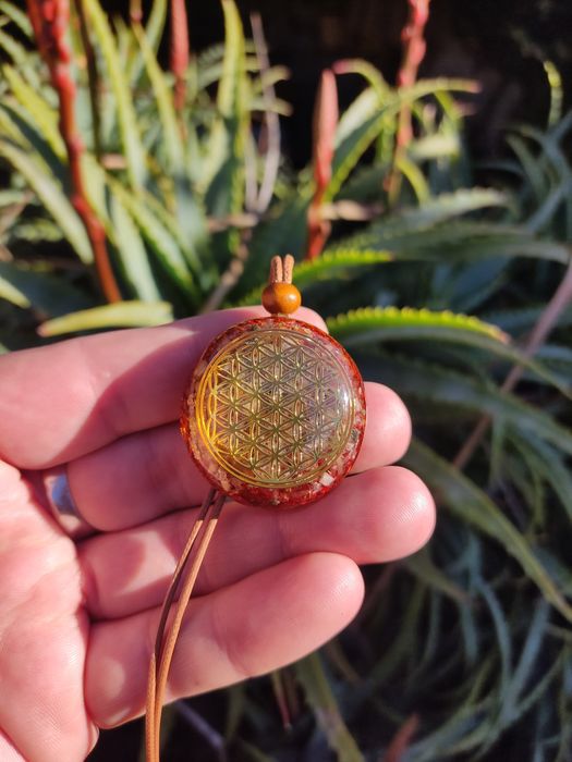 Pingente orgonite