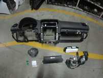 Kit Airbags 5K0880201P81U 5K0880204A 5K1880841D 5C0959655B 1K3857705AA 1K3857706AC 5K0959351  VW GOLF 6 2011 1.4I 80Cv 3P Preto PRETO
