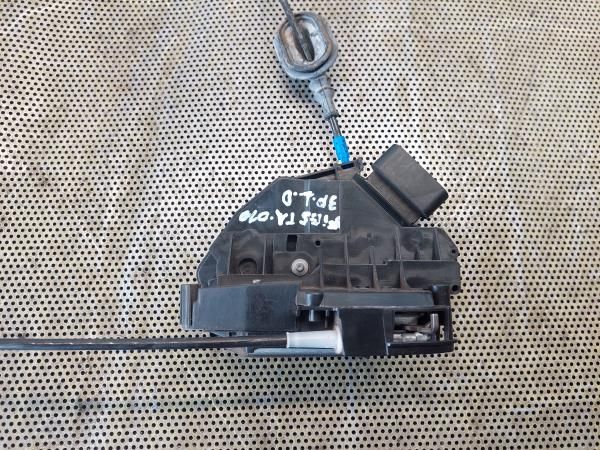 Fechadura / fecho porta frente direito FORD Fiesta VI Van