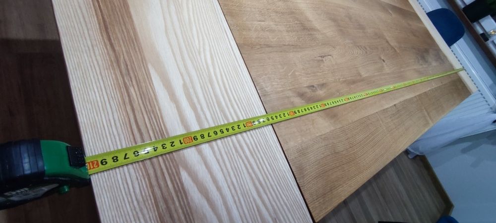 Stół dębowy z dokładkami