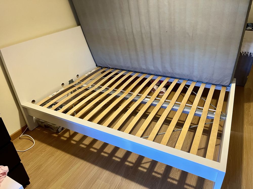 Cama Ikea MALM 140x200 Branca