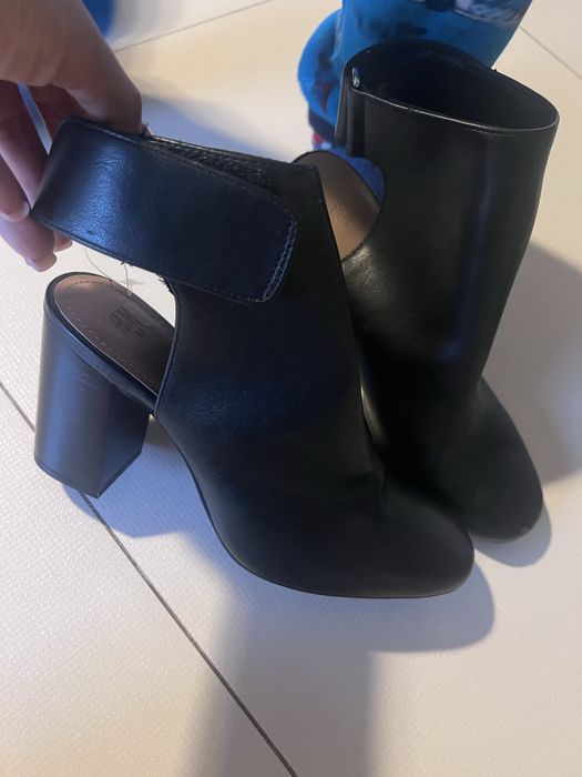 Сандалі чобітки H&M нові