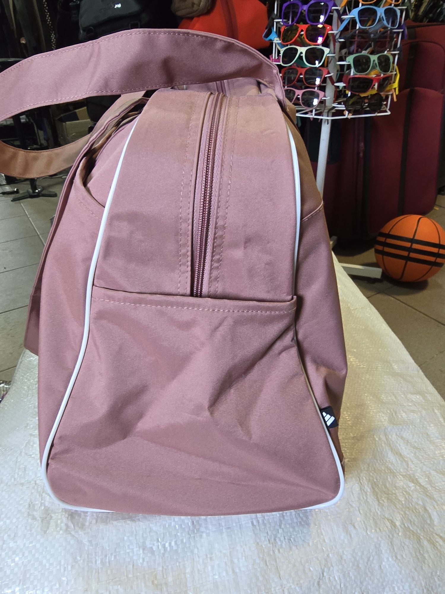 Сумка adidas Essential
колір рожевий JD2267
