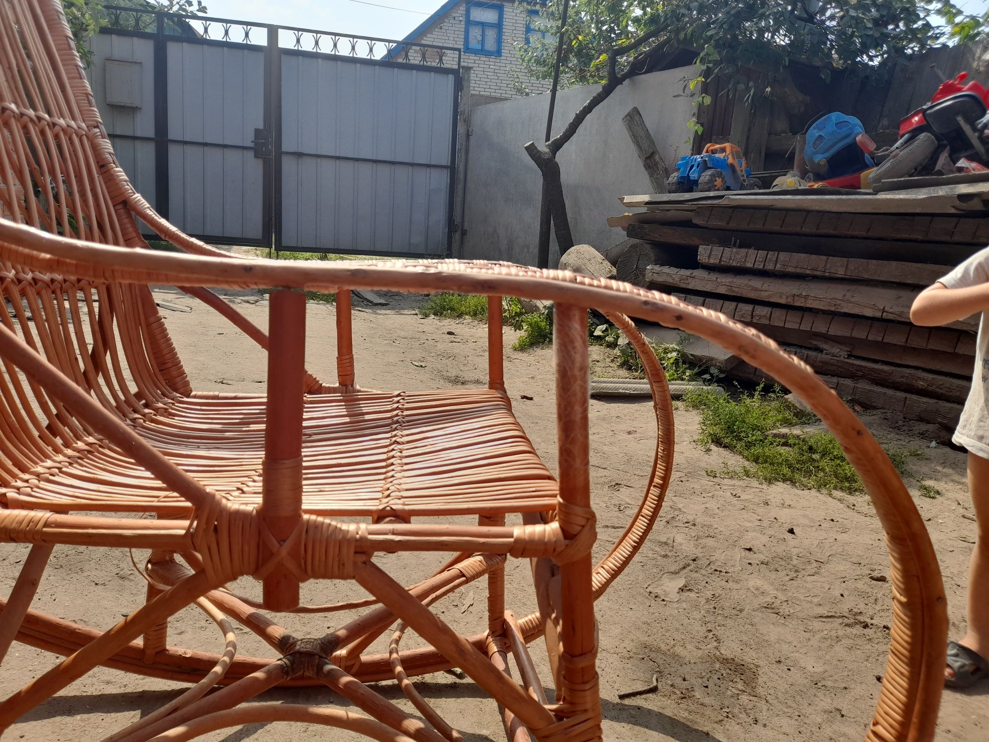Крісло качалка бу