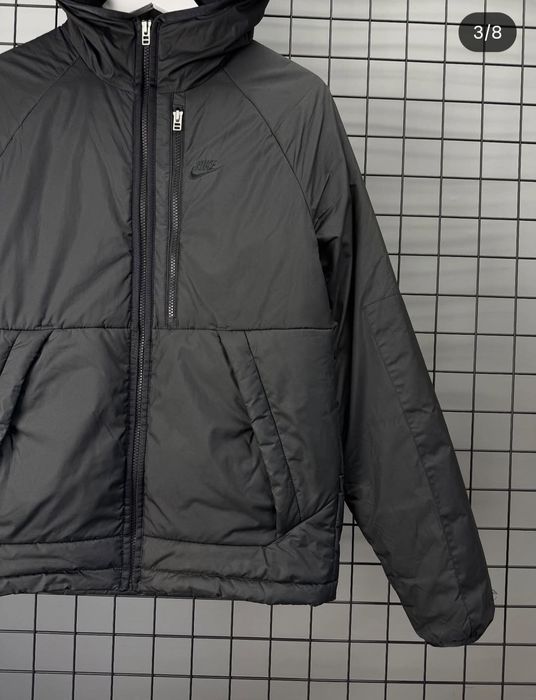Чоловіча зимова куртка Nike therma-fit