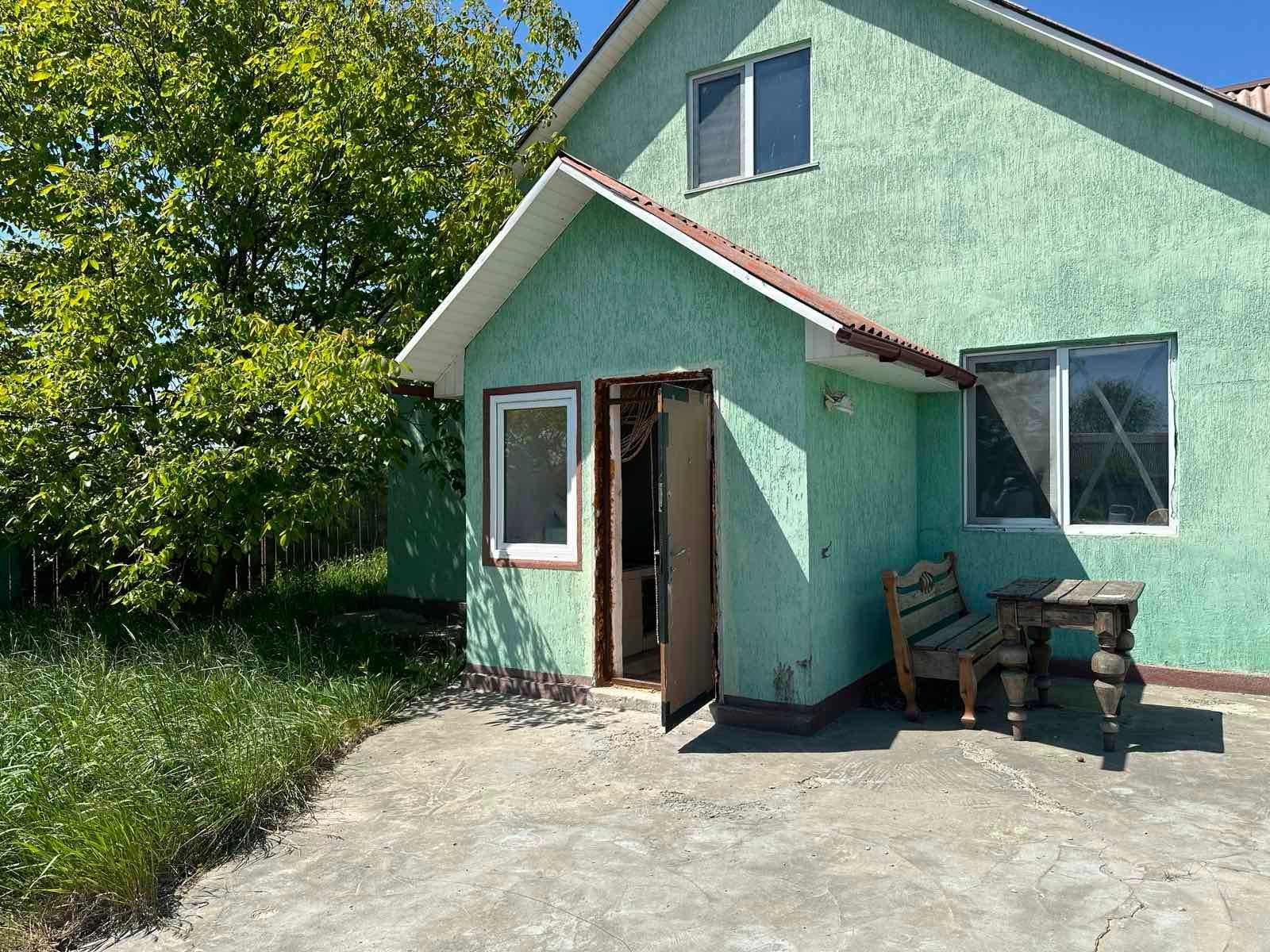 Ваша мрія серед природи – двоповерховий будинок у Плесецькому!