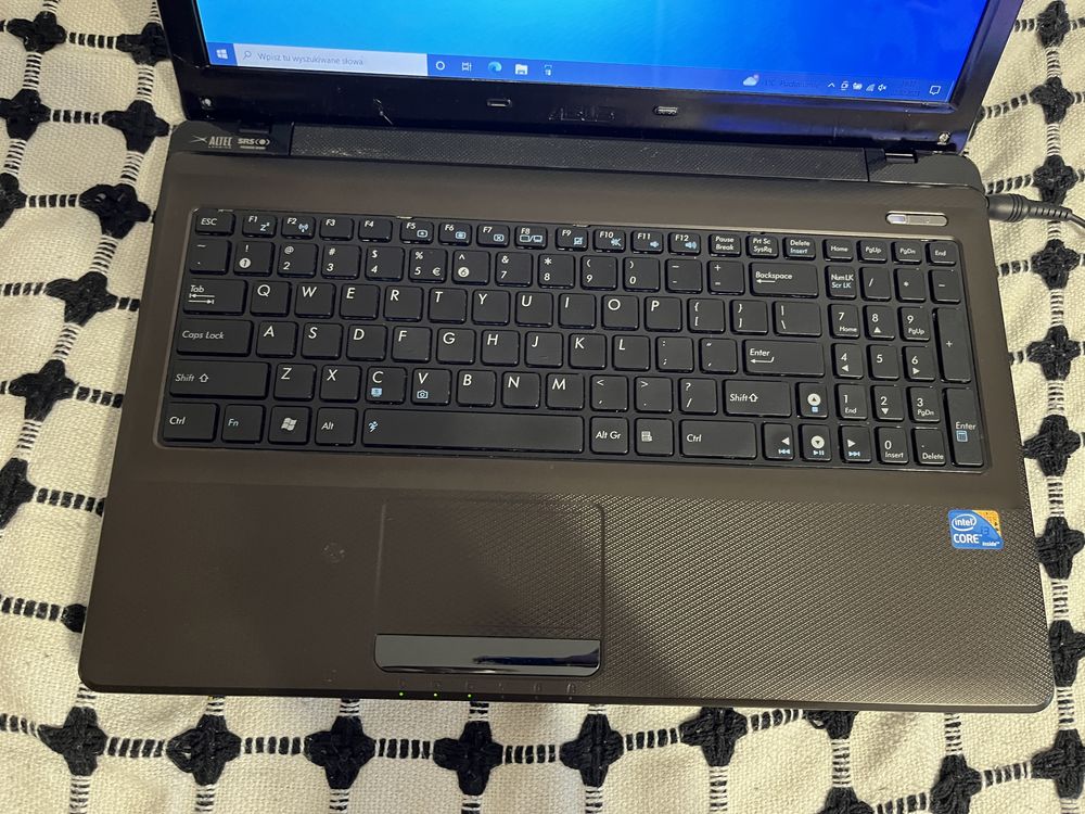Komputer Laptop Asus k52f i3 2gb ram bez dysku