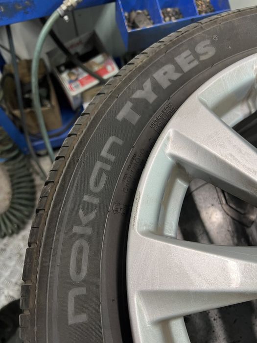 Резина nokian tyres 215/55/17