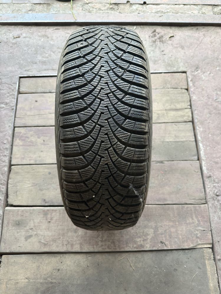 Автошина Goodyear UltraGrip 9 + 205/55 R16 91T