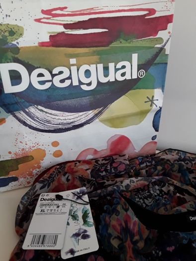 Czterowarstwowa sukienka letnia XL Desigual