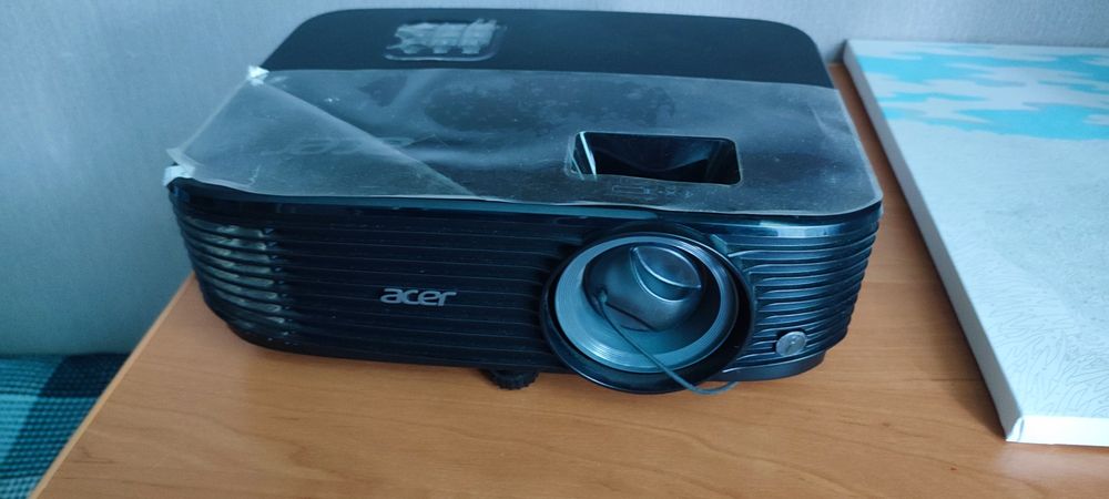 Продам проектор .