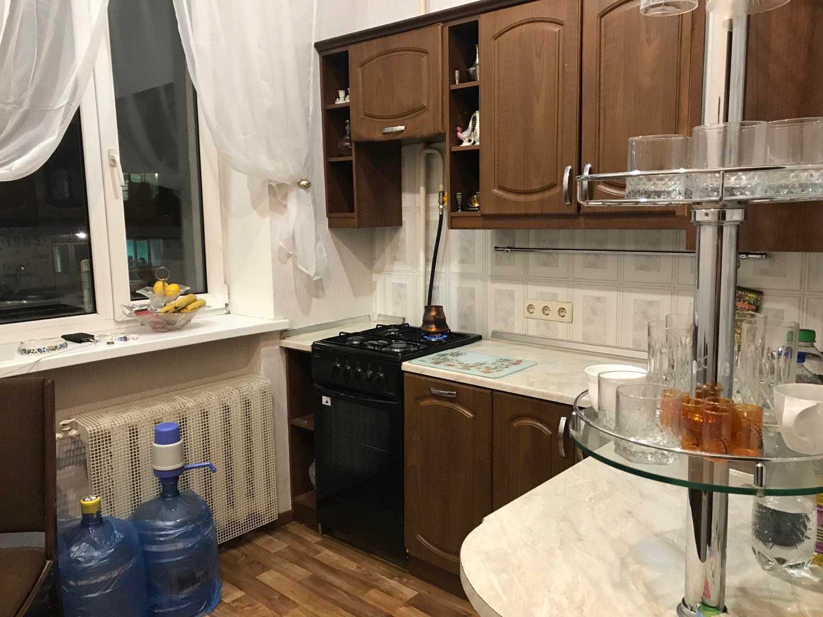 Продаж 2-к. Печерськ  П.Загребельного (Раєвського) 34 метро Печерська