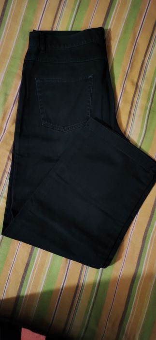 Calças sarja preto homem.