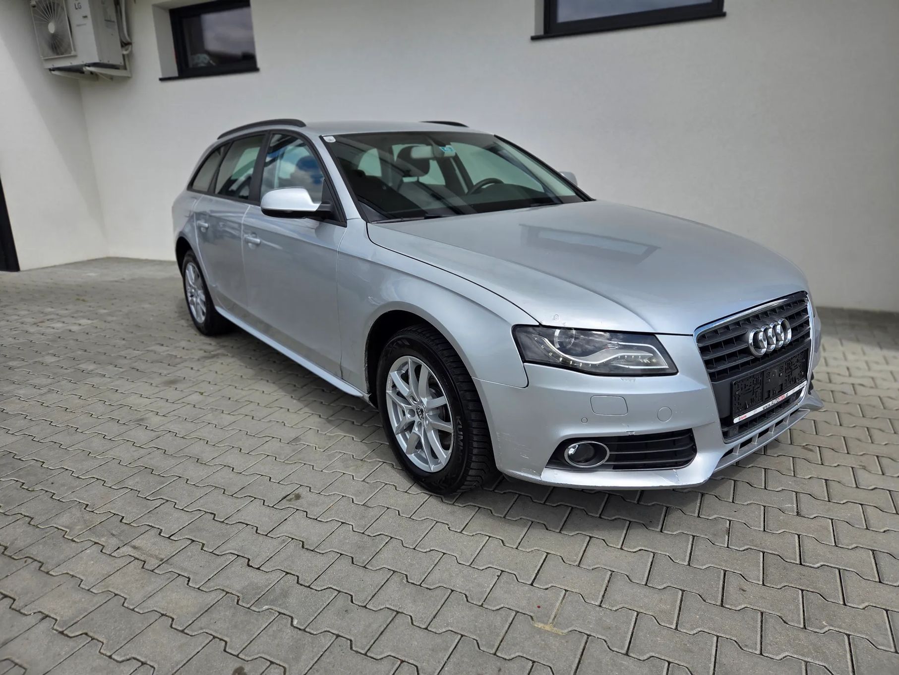Audi A4 2.0tdi _ xenon _ LEDY _