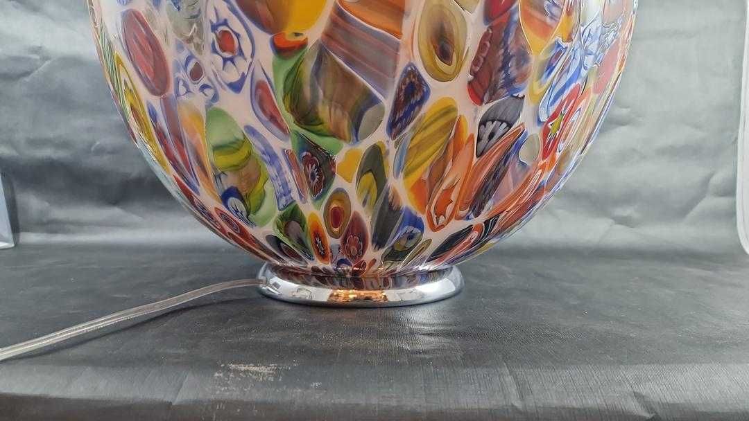 Grande Candeeiro de Mesa em Vidro Opalino Murano Século XXI Itália