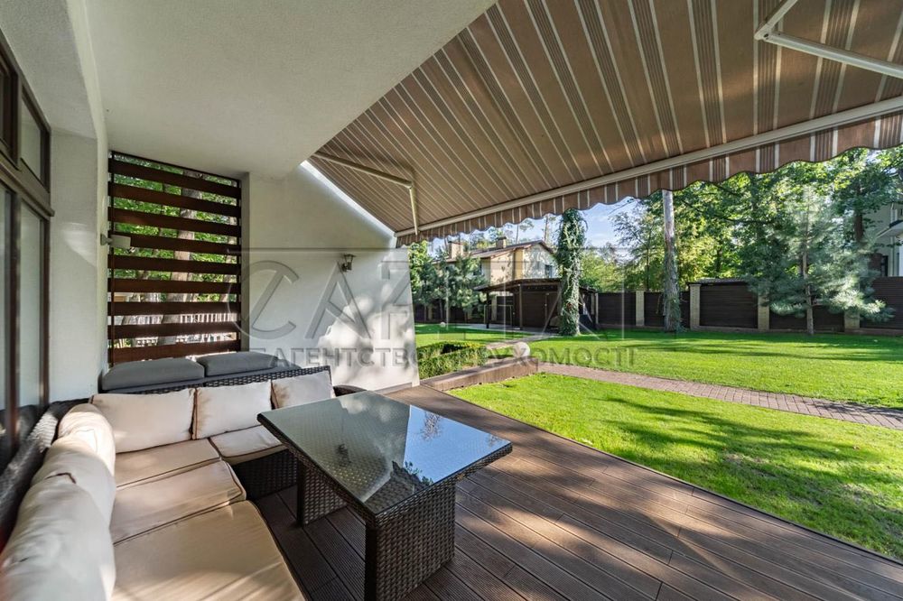 Пропонується в оренду чудовий будинок площею 300м2