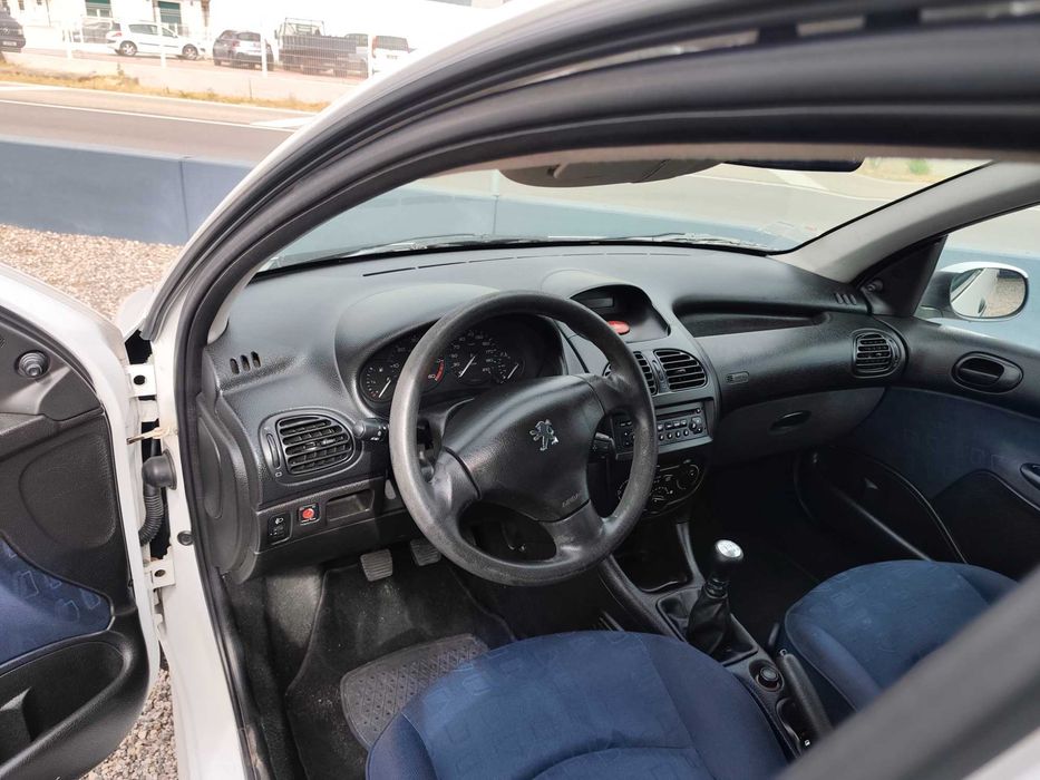 Peugeot 206 1.4hdi 2004 5 lugares
