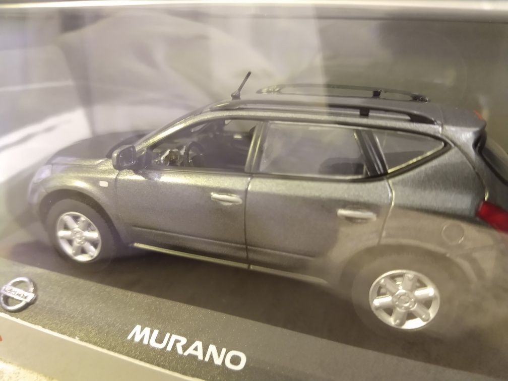 Масштабна модель Nissan Murano. J collection. Масштаб 1:43.