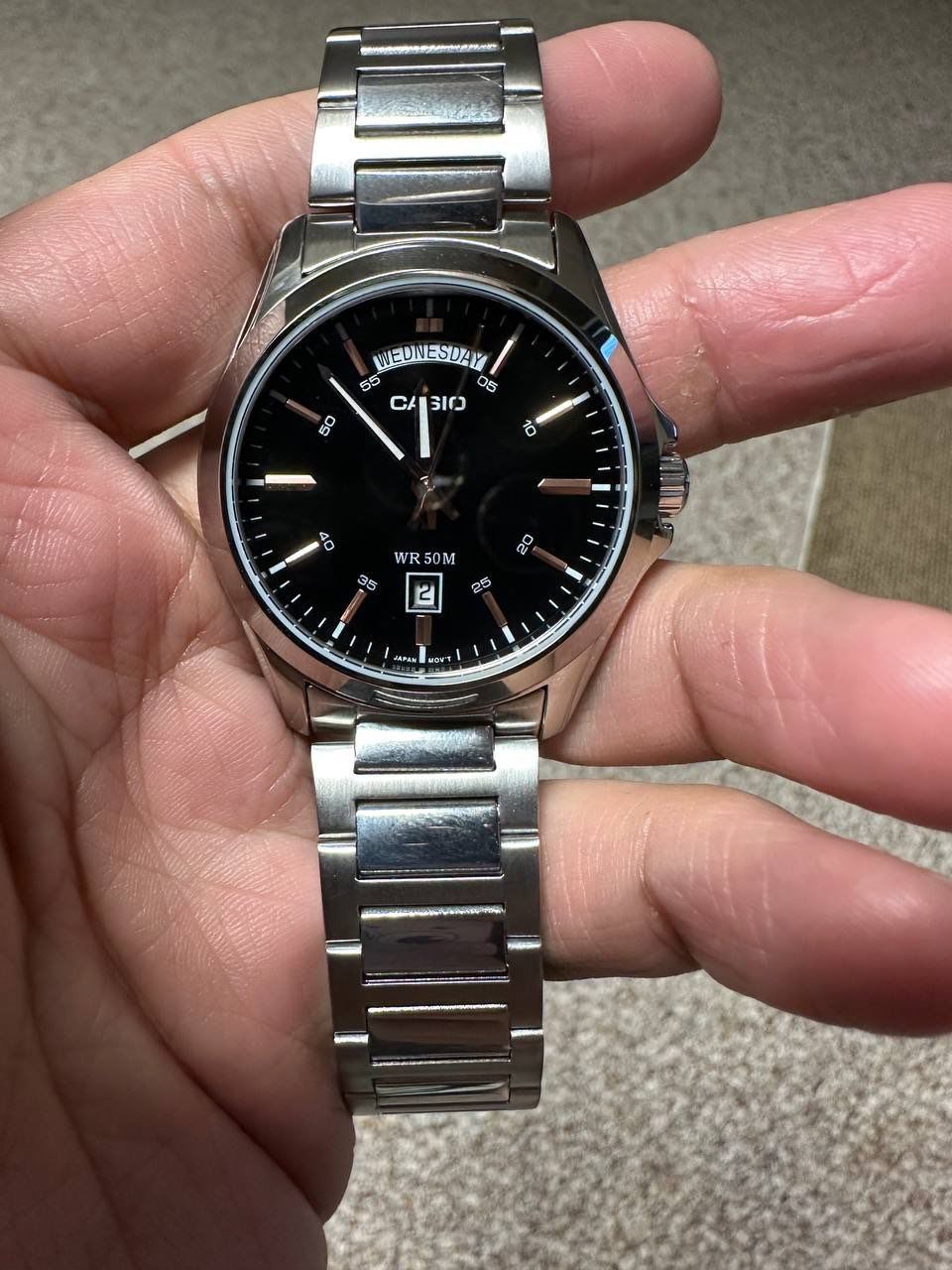 Наручные часы CASIO MPT-1370, "Rolex", полный день