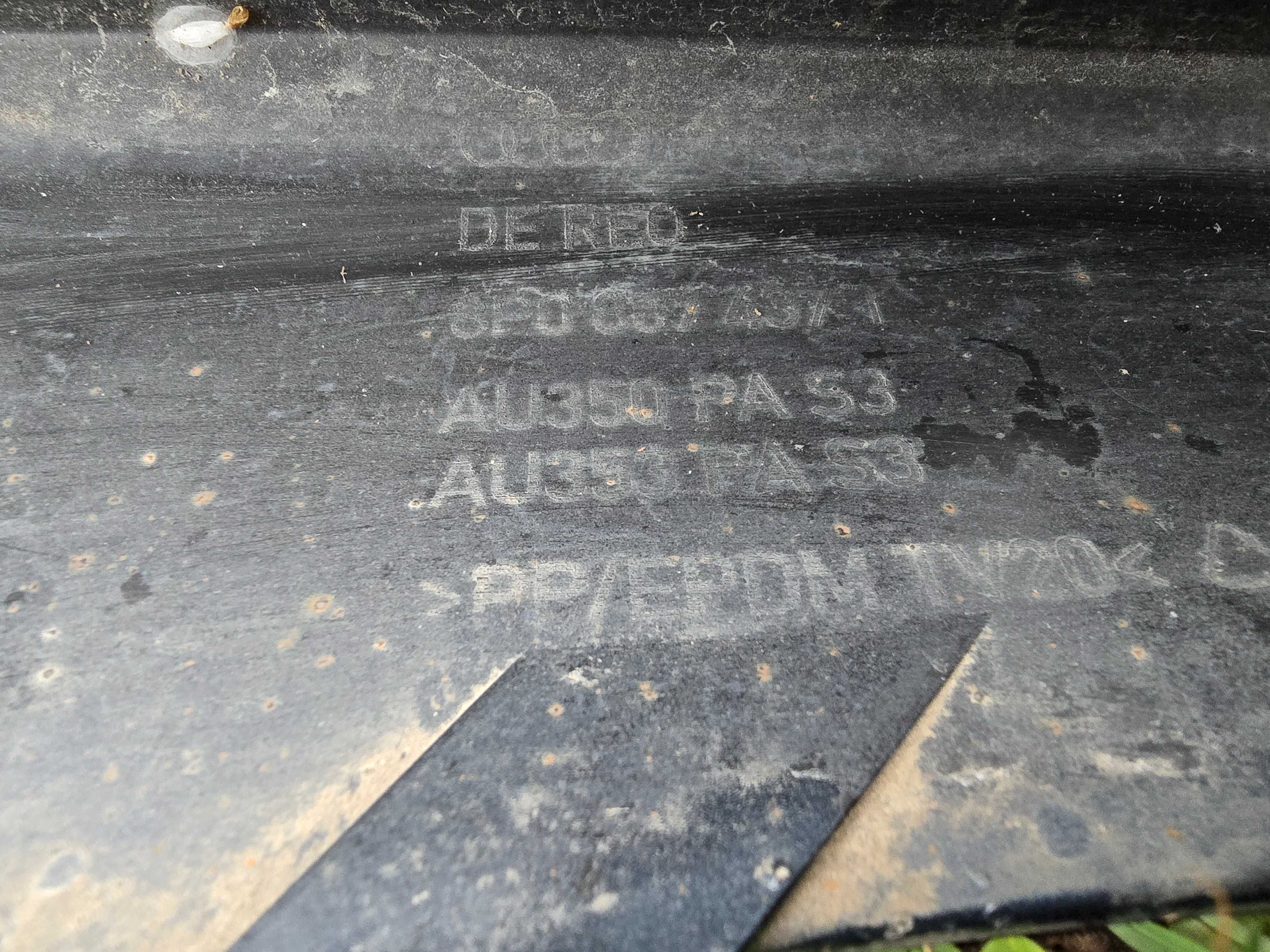 zderzak przód Audi A3 8P0 S-line