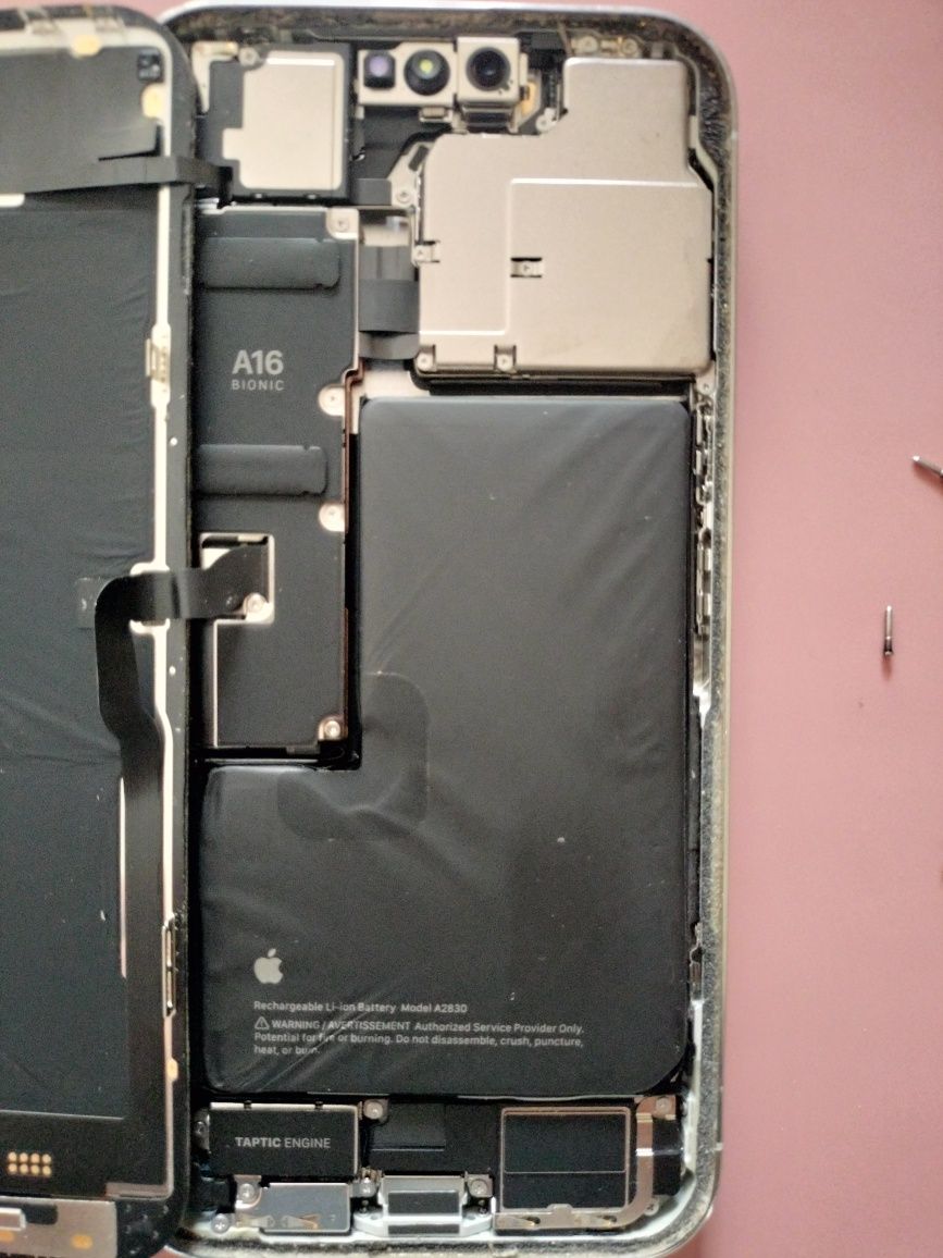 iPhone 14 Pro 128gb p/ peças