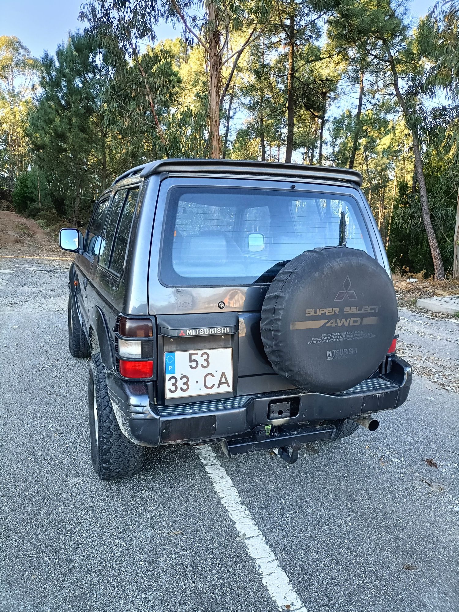 Mitsubishi Pajero GLX 2500cc