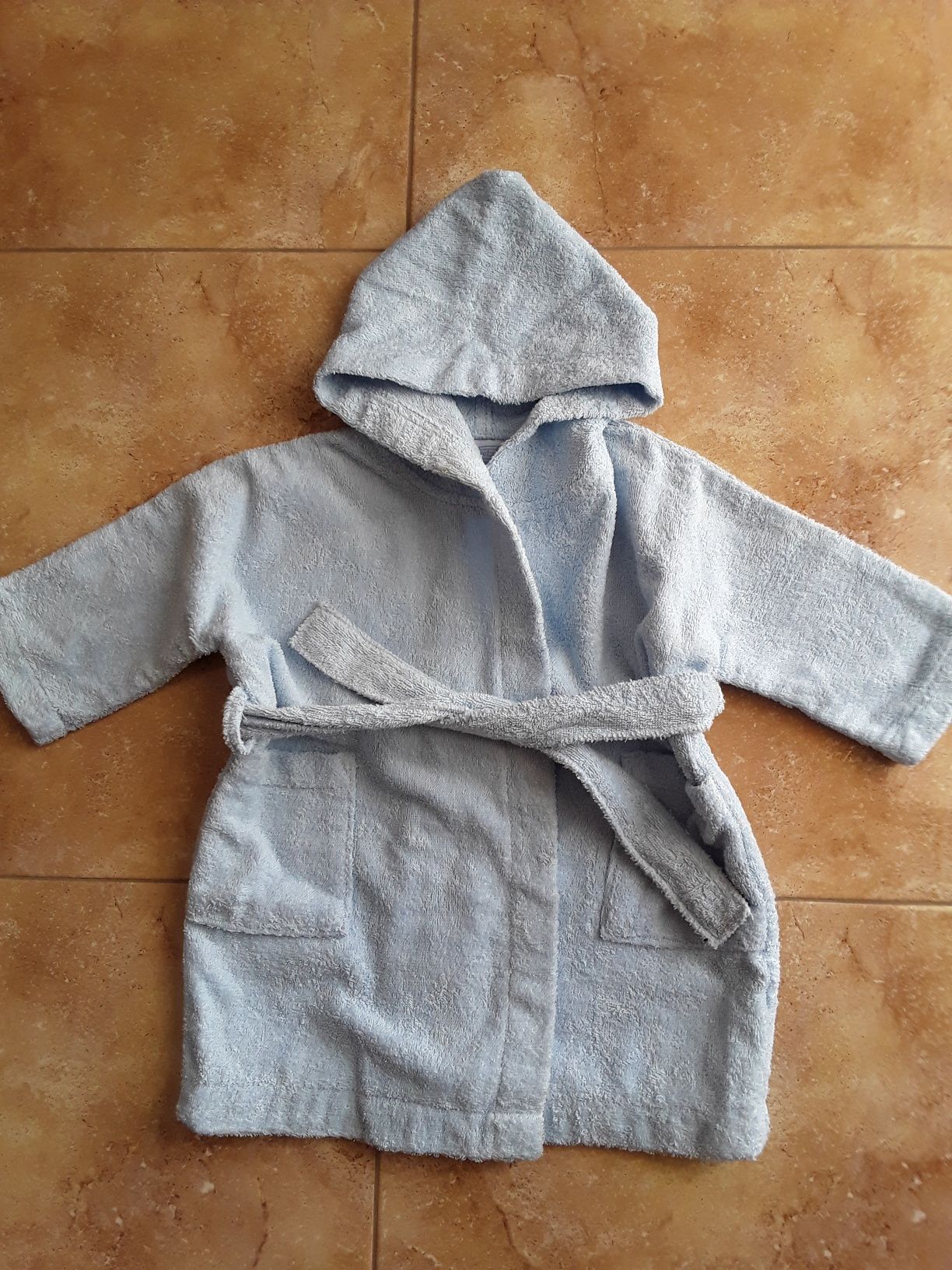 Robe de bebe