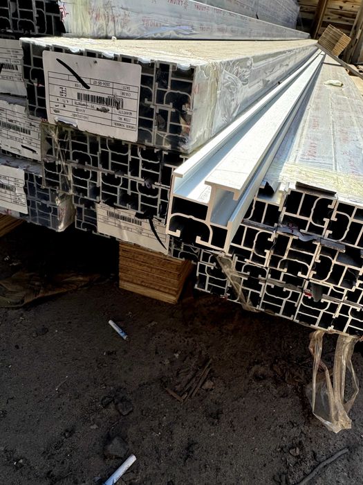 Профіль для сонячних панелей алюмінієвий, не цинк, кріплення