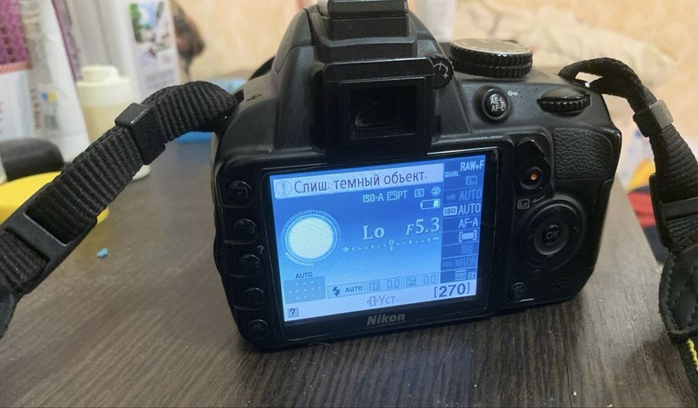 Продаю фотоапарат Nikon D3100