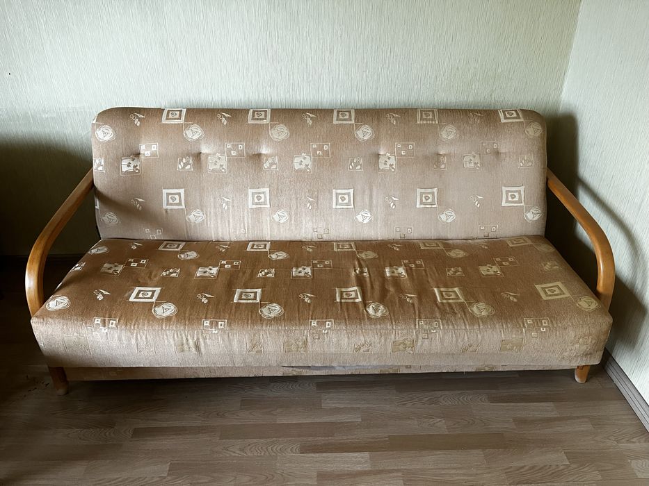 Kanapa i dwa fotele