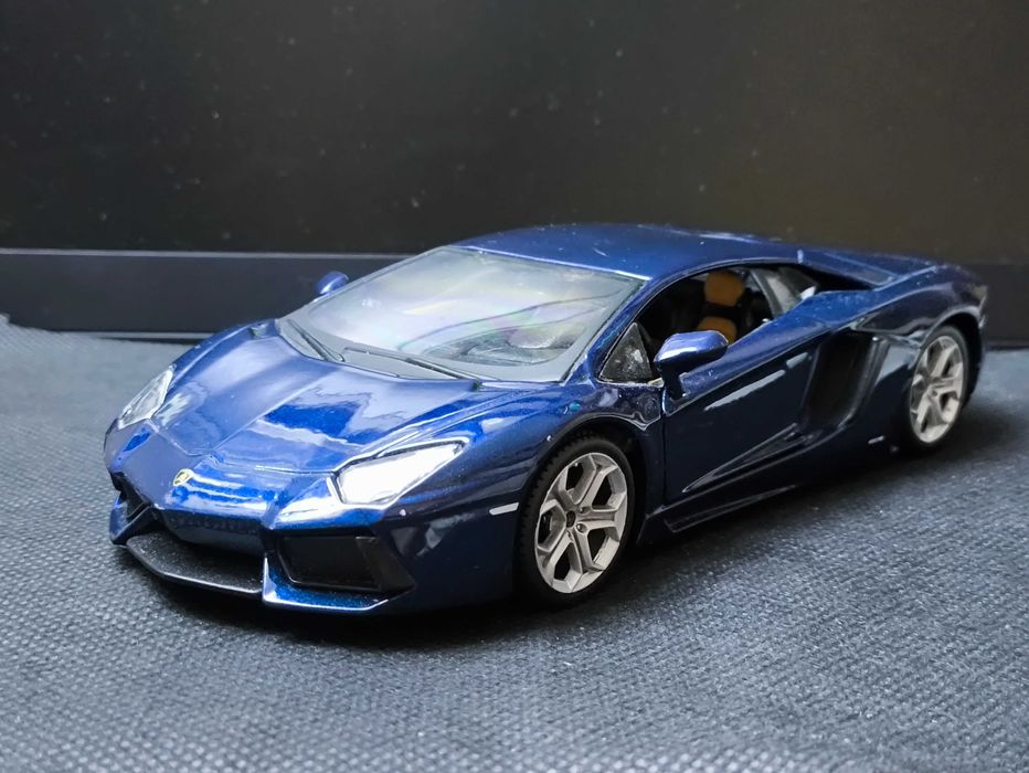 Модель Lamborghini LP700-4 Maisto 1/24