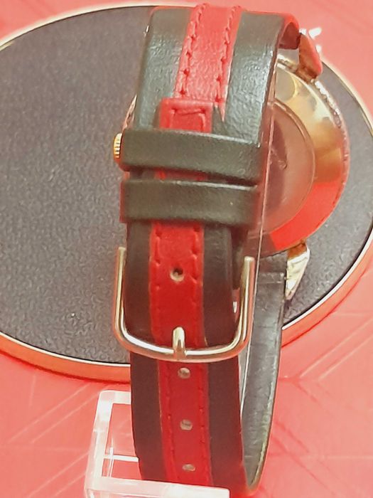 Relógio Vintage CAUNY Corda Manual