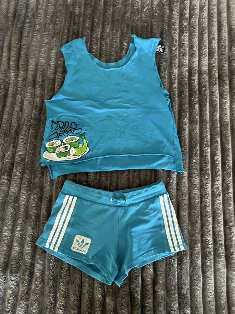 спортивний костюм drop dead та adidas